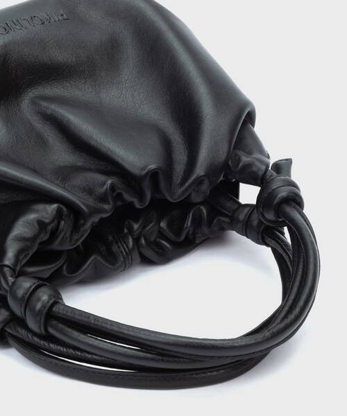 Hobos | PALS WHA-670 | BLACK | Pikolinos